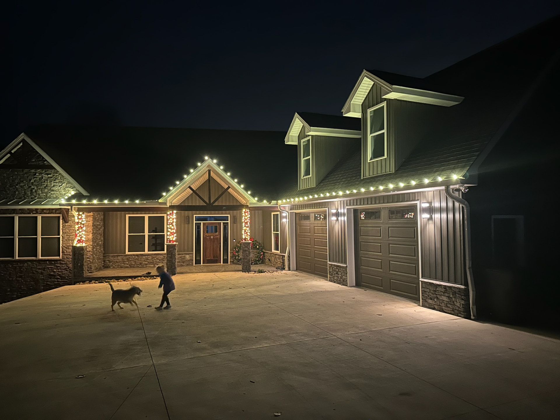 Permanent Holiday Lighting in Maryville, TN